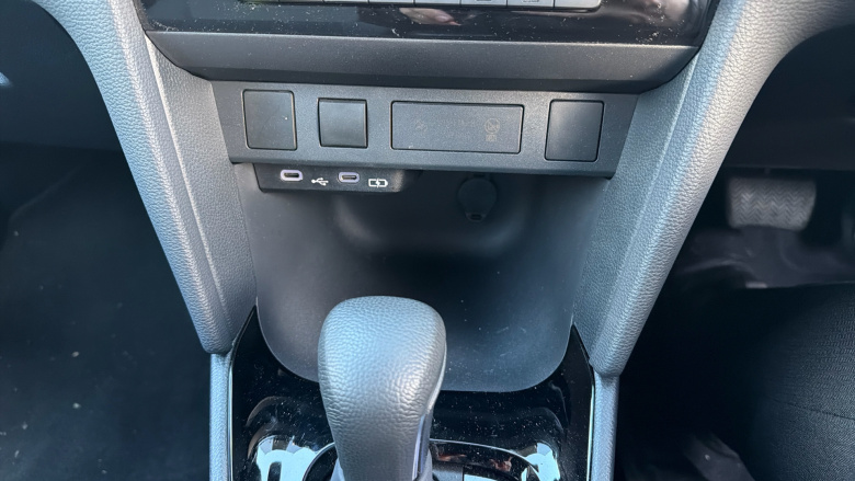 Toyota Yaris Cross 1.5 Hybrid Design 5dr CVT Hybrid Estate